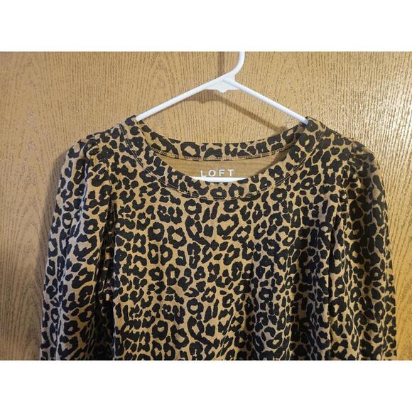 LOFT top - Picture 2 of 7